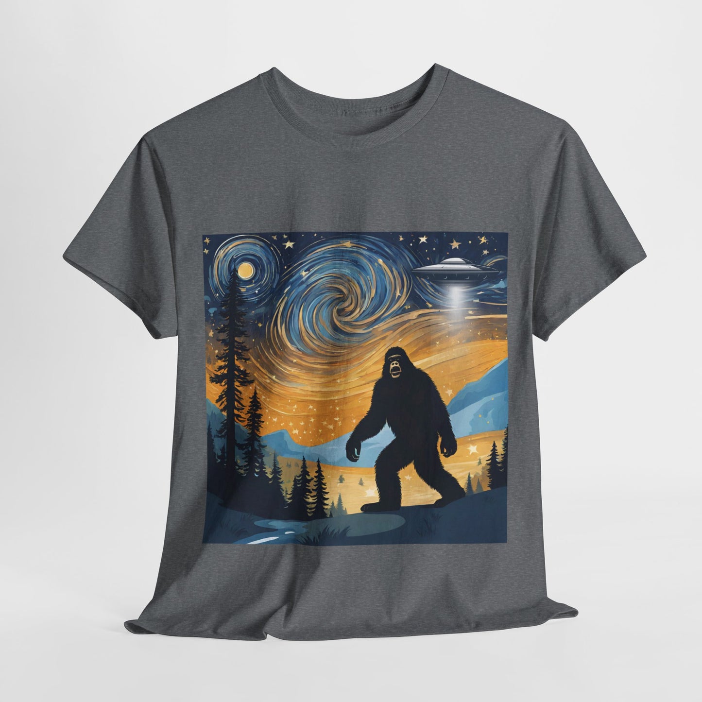 Funny Starry Night Stroll Bigfoot Encounters UFO Abduction - Flashlander Gym Shirt