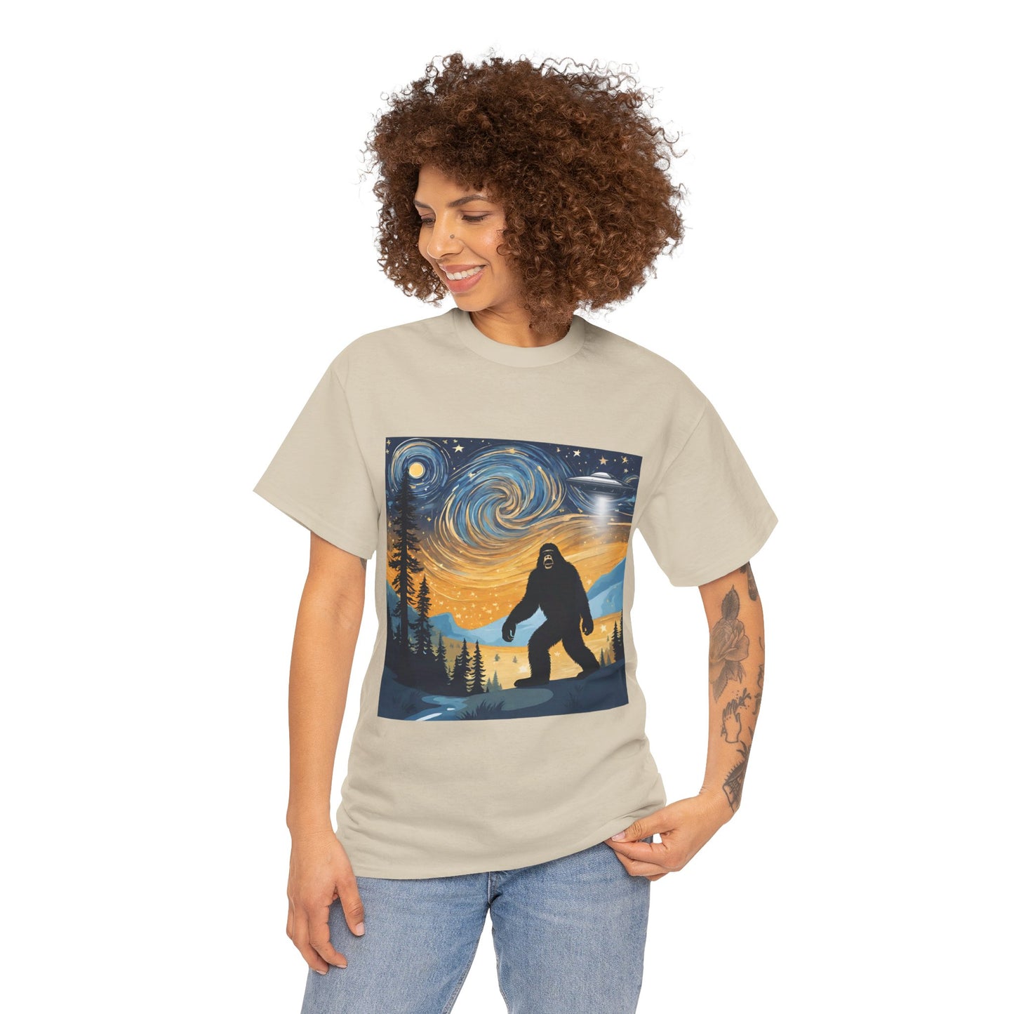 Funny Starry Night Stroll Bigfoot Encounters UFO Abduction - Flashlander Gym Shirt