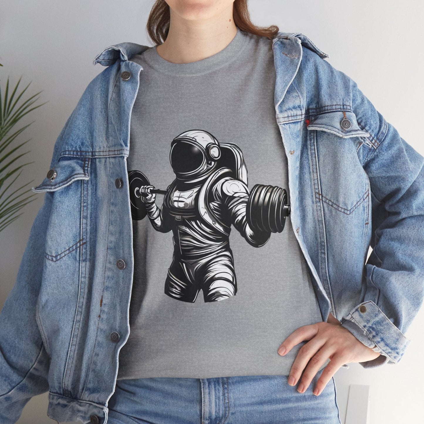 Camiseta de culturista astronauta: rompiendo límites en el espacio Camiseta gráfica de gimnasio Flashlander