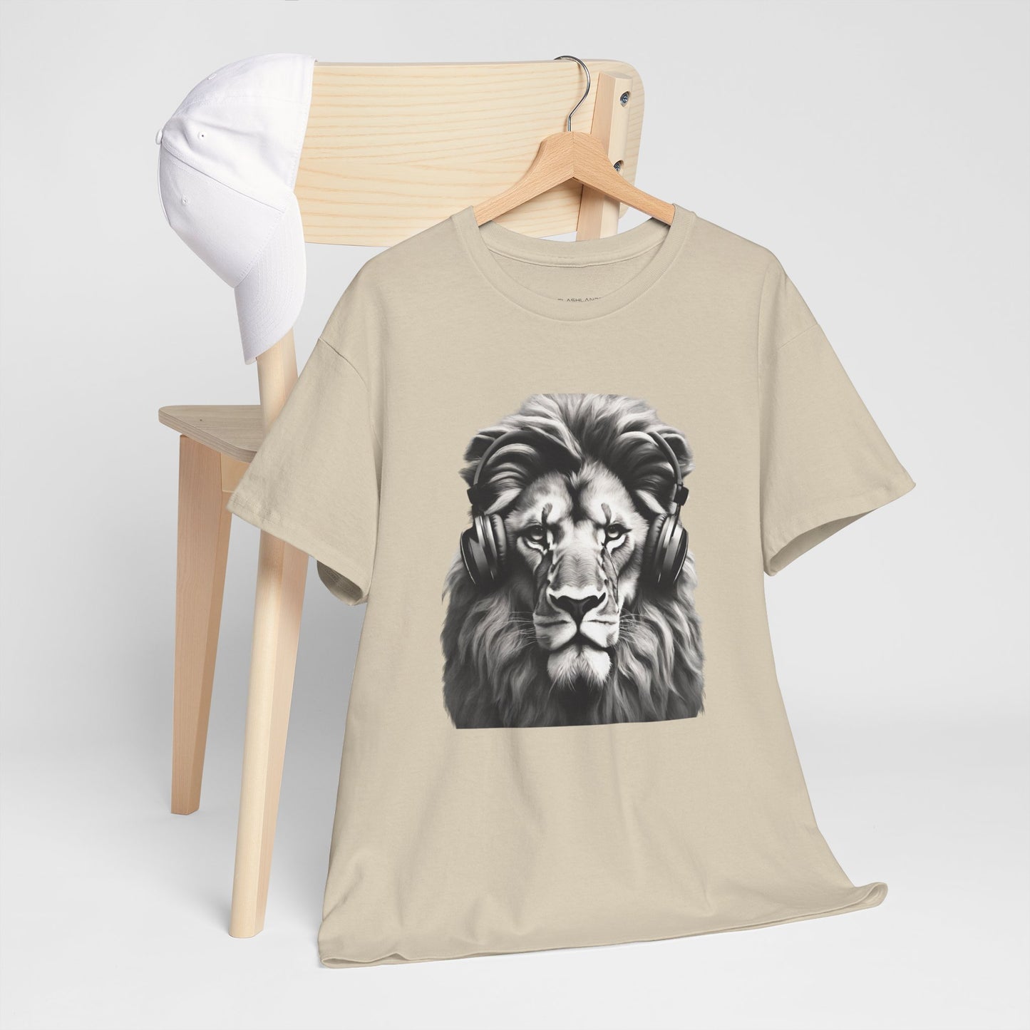 Lion Training with Headphones - Flashlander Gym Shirt