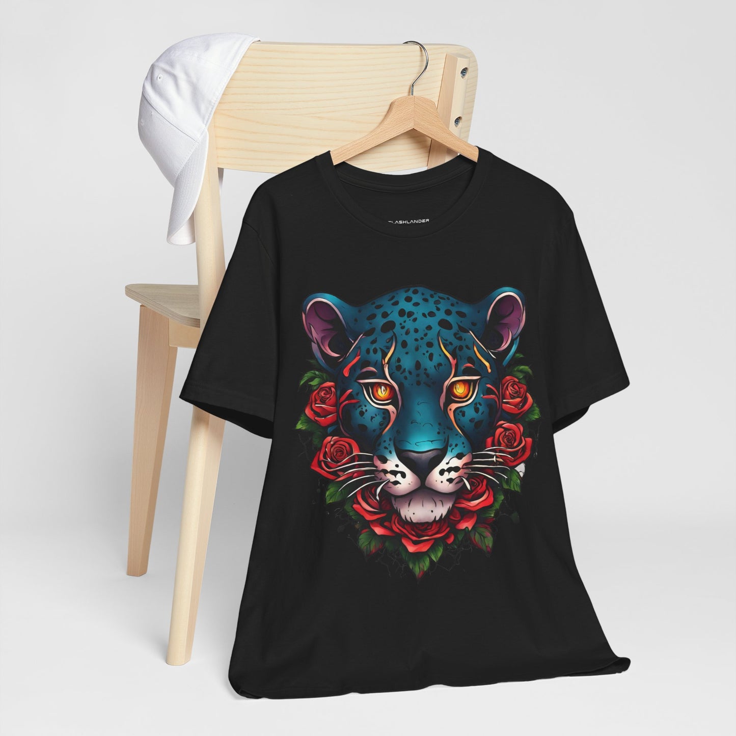 T-shirt graphique unisexe Jaguar Flames and Roses Flashlander