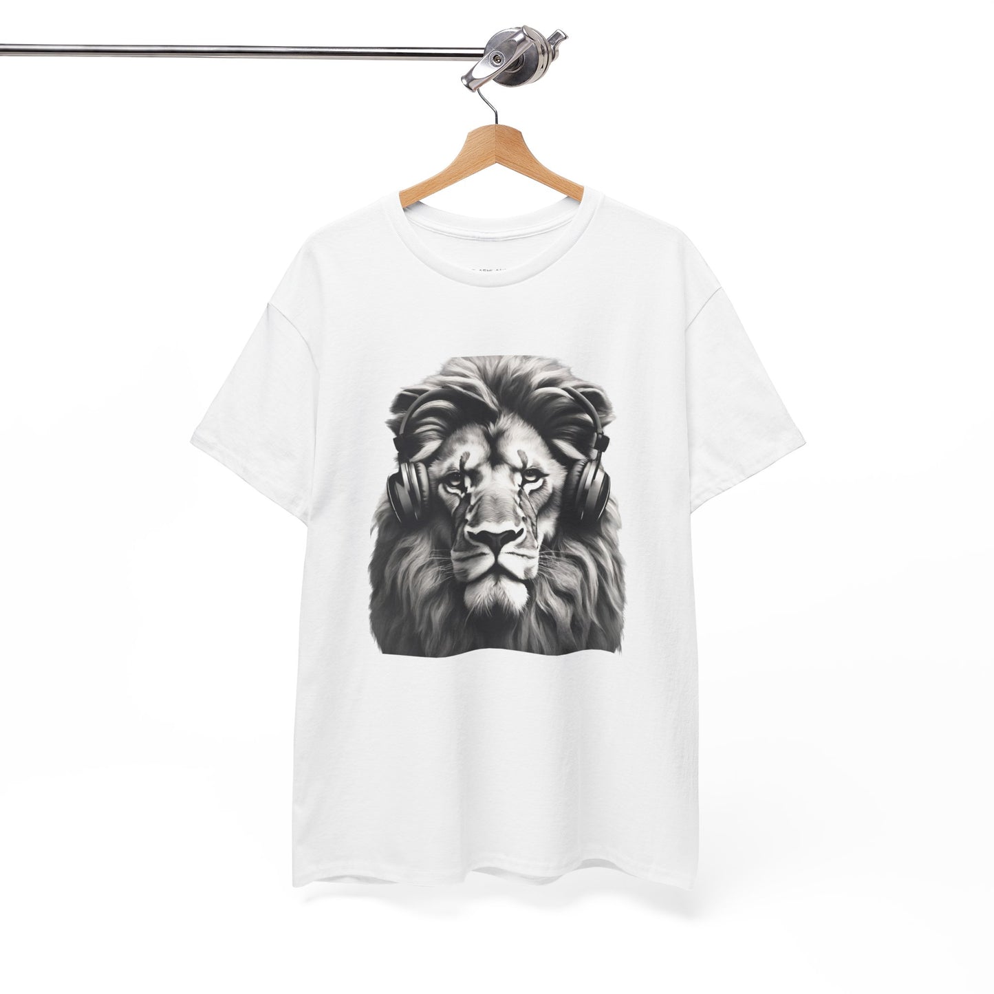 Lion Training with Headphones - Flashlander Gym Shirt