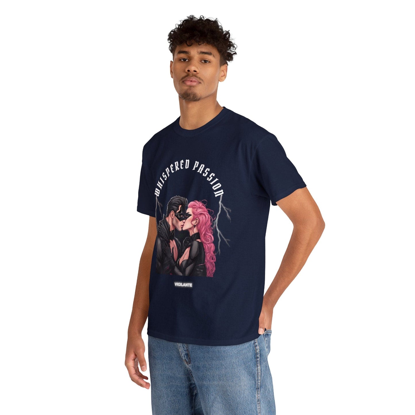 Super héroe camiseta Vigilante beso camisa susurrada pasión camiseta amor camiseta regalo para ella para él unisex camiseta de algodón pesado Flashlander