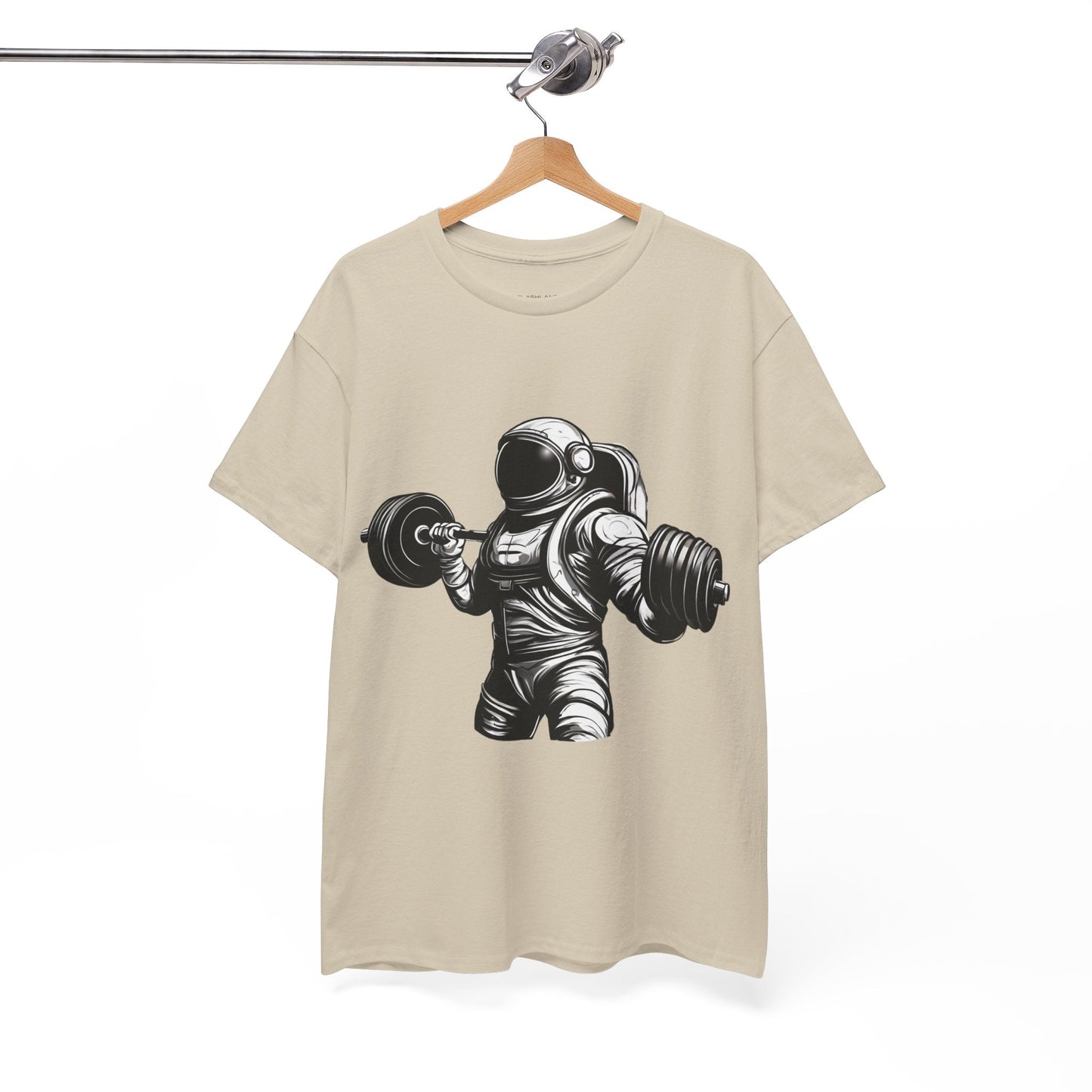 Camiseta de culturista astronauta: rompiendo límites en el espacio Camiseta gráfica de gimnasio Flashlander