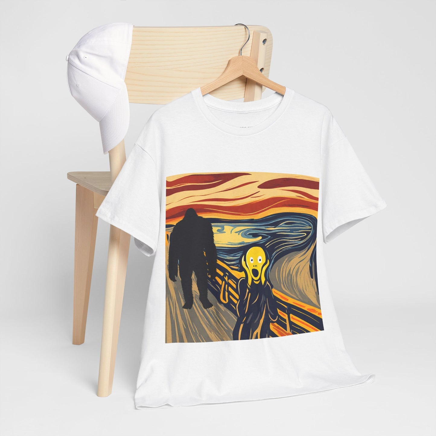 The Scream Meets Bigfoot A Startling Encounter - Flashlander Gym Shirt