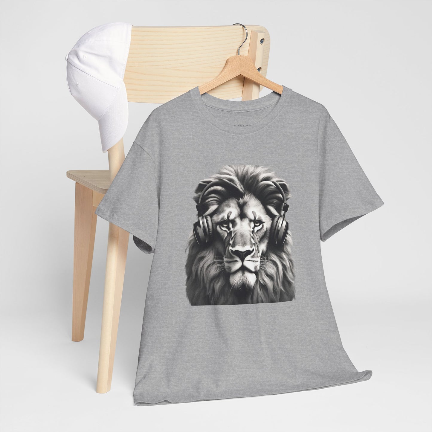 Lion Training with Headphones - Flashlander Gym Shirt