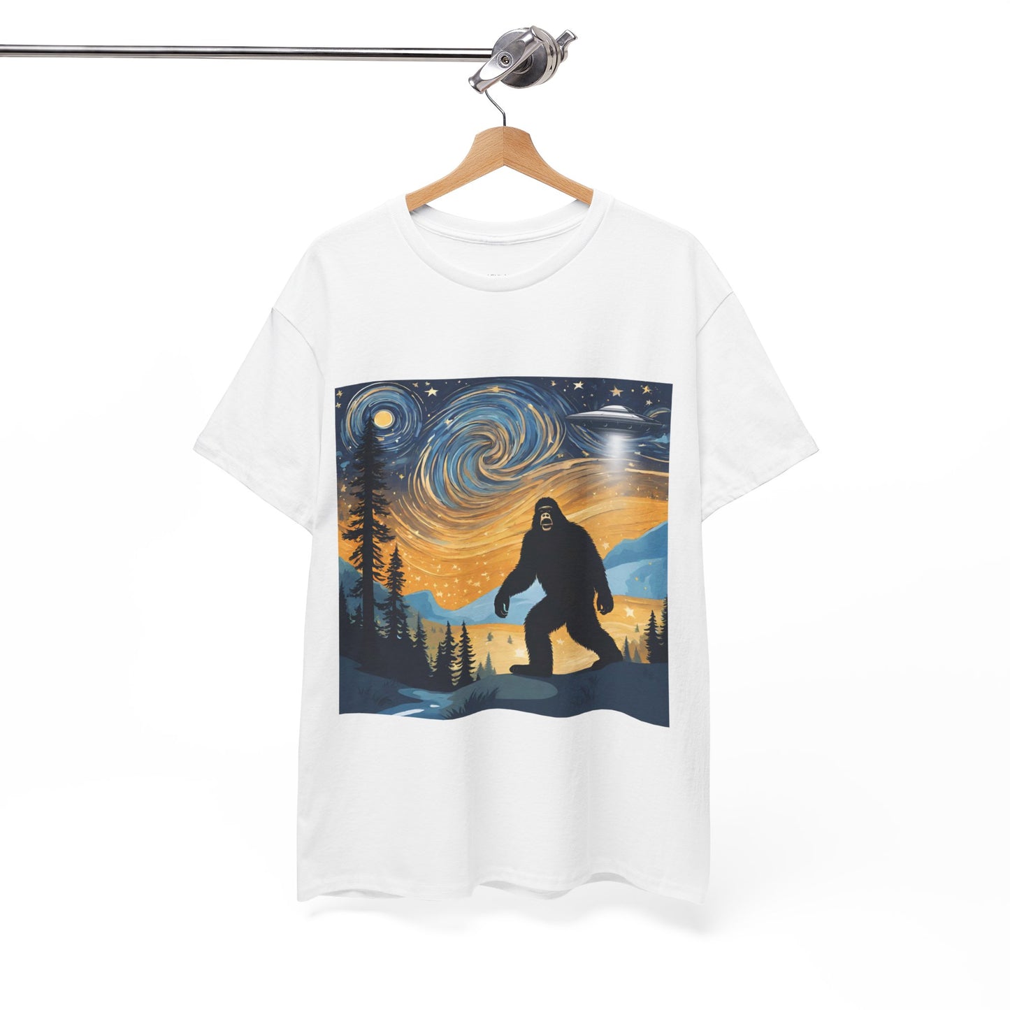 Funny Starry Night Stroll Bigfoot Encounters UFO Abduction - Flashlander Gym Shirt