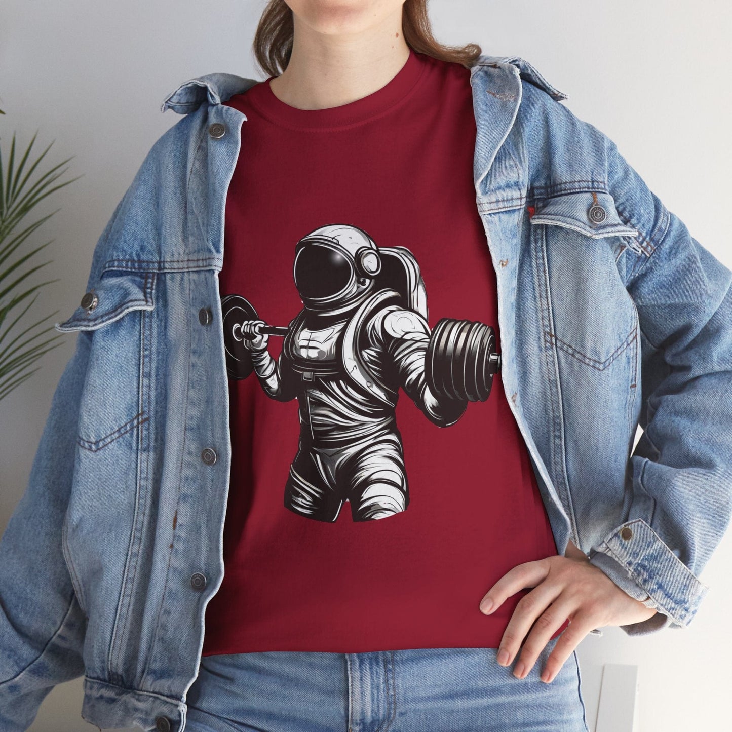 Camiseta de culturista astronauta: rompiendo límites en el espacio Camiseta gráfica de gimnasio Flashlander