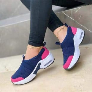 LOLA Flashlander Women Running Sneakers